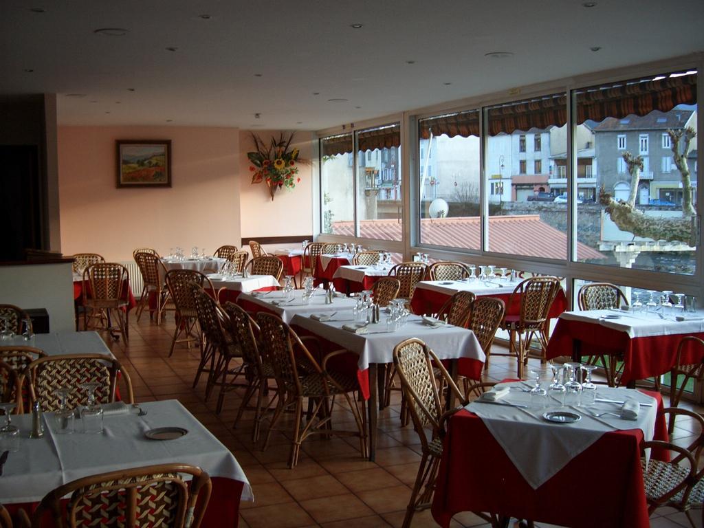 Logis Hotel Restaurant De La Poste Tarascon-sur-Ariège Exterior foto