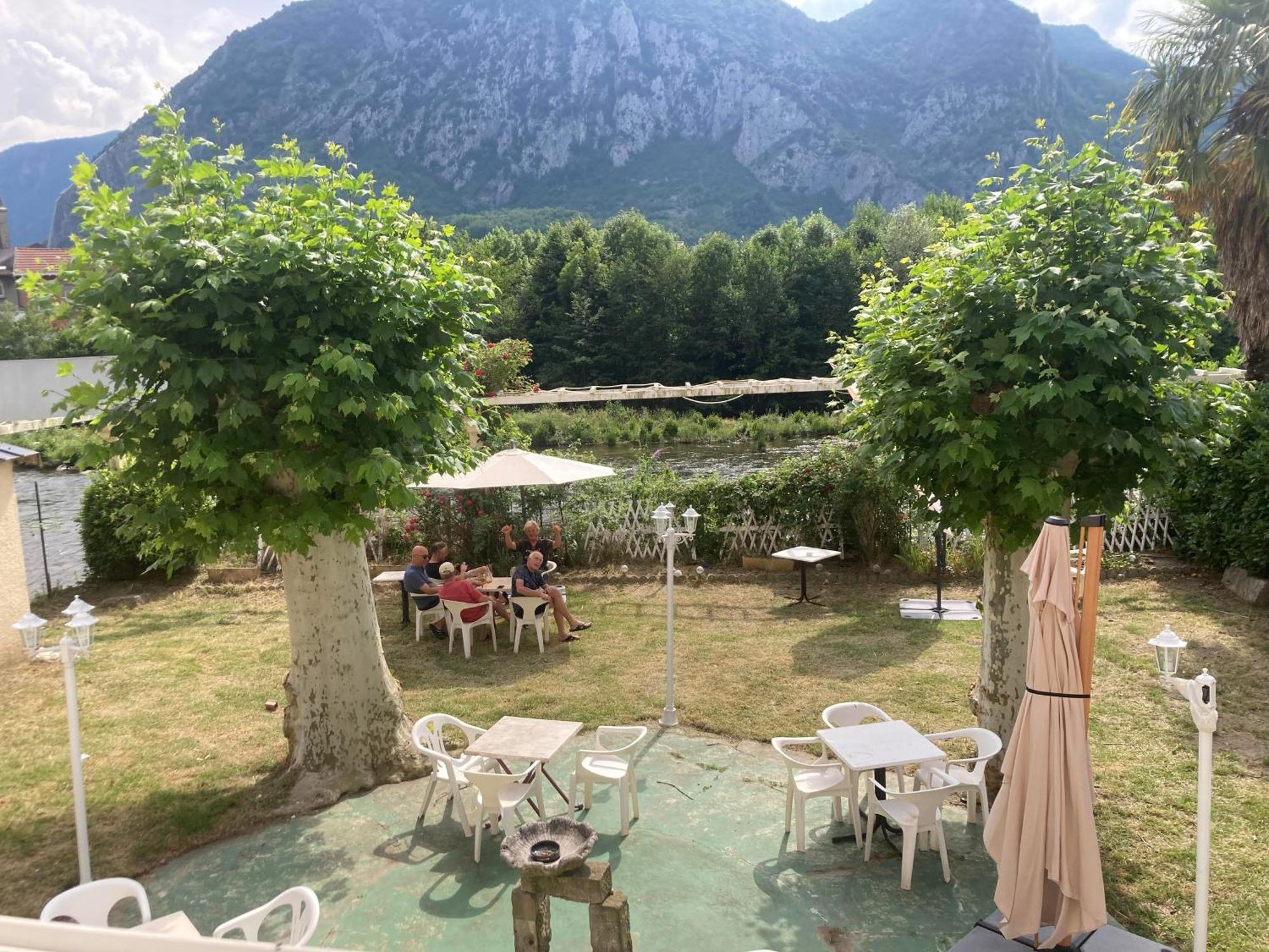 Logis Hotel Restaurant De La Poste Tarascon-sur-Ariège Exterior foto